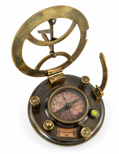 Decorative Antiqued Brass Compass, 13 × 11 cm