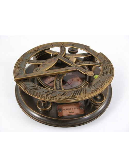 Decorative Antiqued Brass Compass, 13 × 11 cm