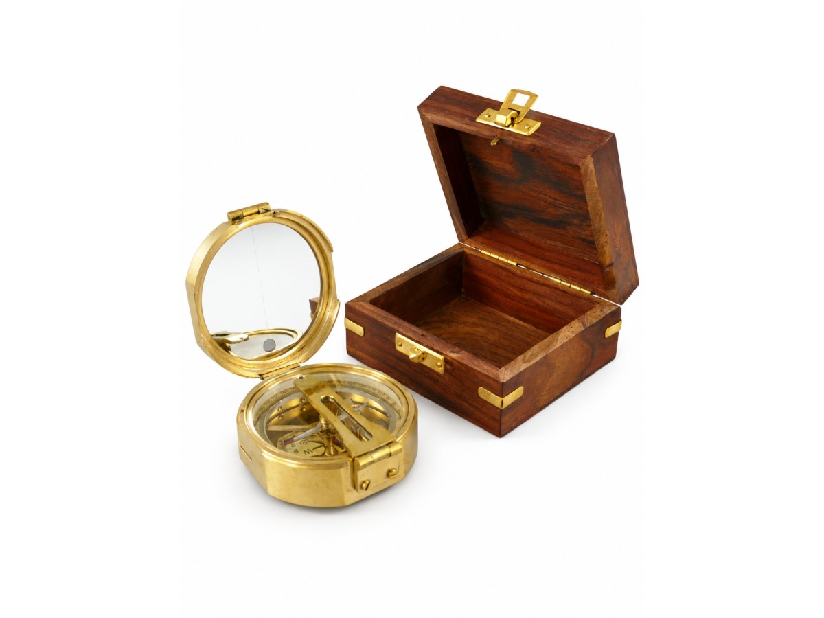 Decorative Brass Sighting Compass in Wooden Box, Ø 8 cm