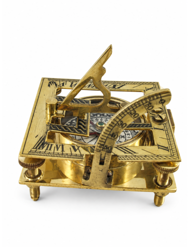Decorative Brass Sighting Compass in Wooden Box, 10 × 10 cm