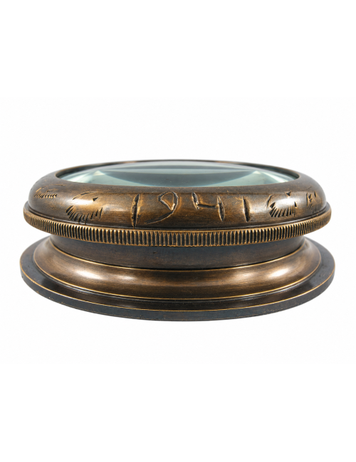 Decorative Antiqued Brass Compass, 9 × 3 cm