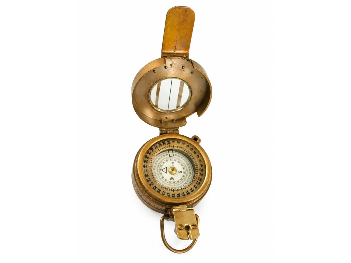 Decorative Antiqued Brass Compass with Case, 12 × 12 cm
