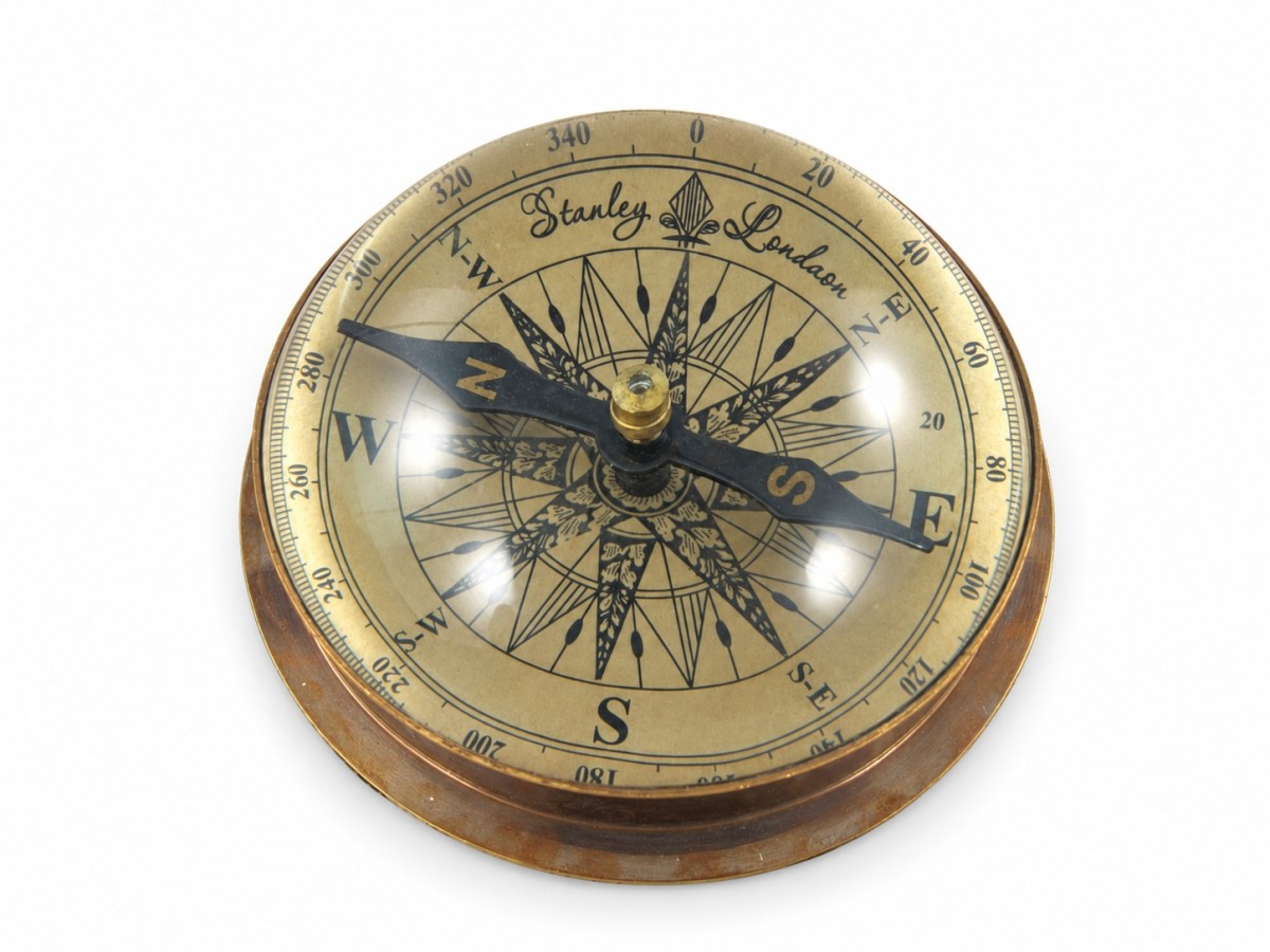 Decorative Antiqued Brass Compass, Ø 12 cm